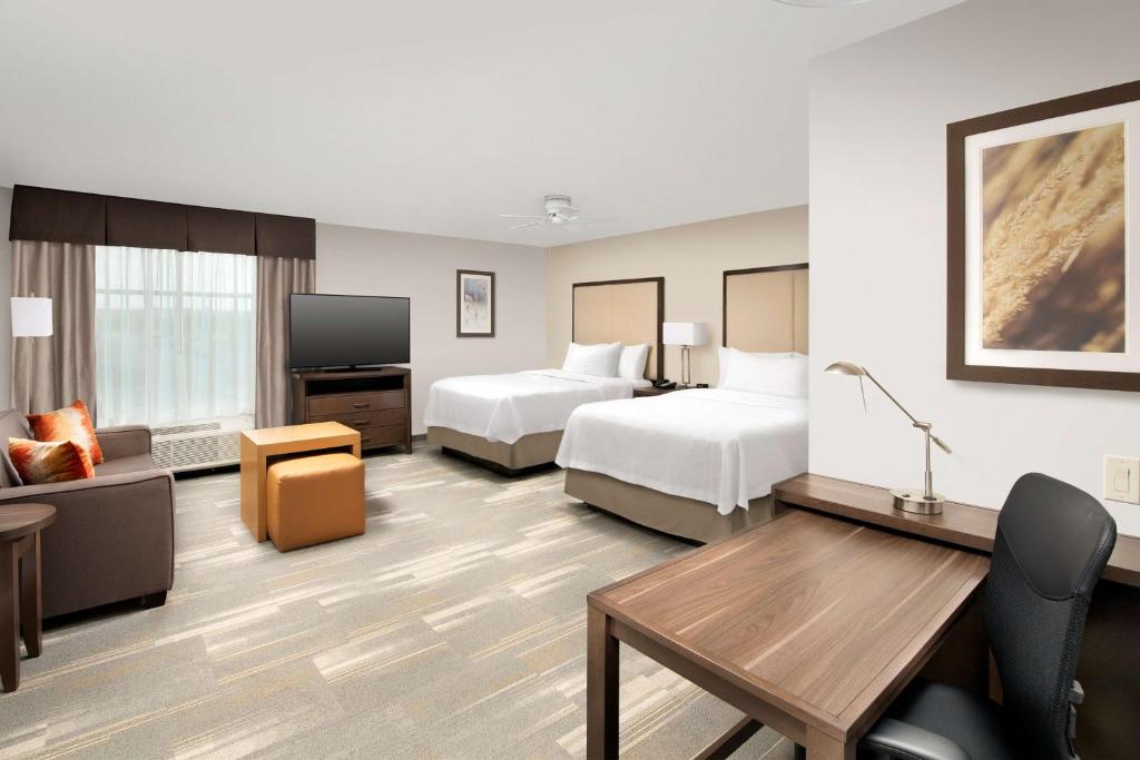 Homewood Suites by Hilton Kansas City Speedway